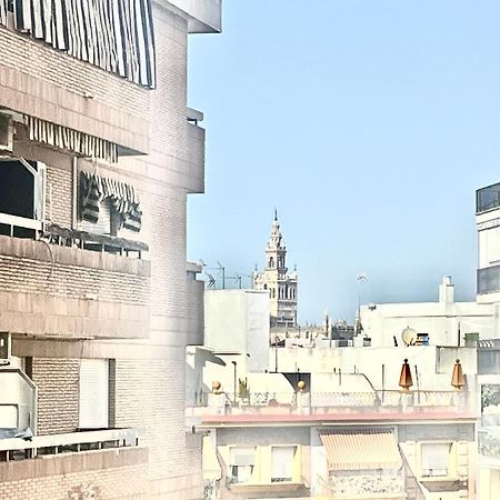 Triana In Hotel 24H Sevilla Eksteriør billede