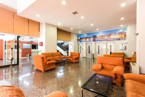 Triana In Hotel 24H Sevilla Eksteriør billede